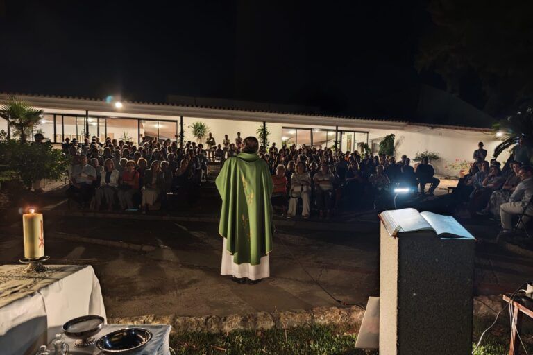 Lee más sobre el artículo Eucaristía de inicio de curso – octubre de 2025